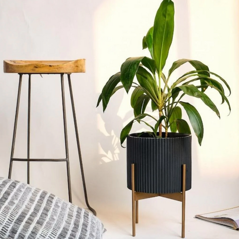 Medium Fluted Planter With Stand